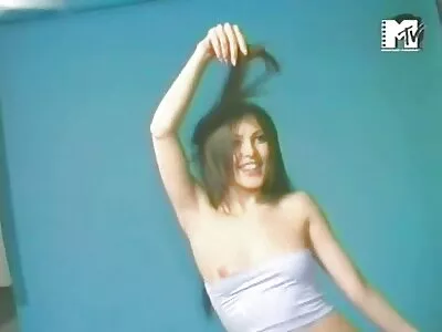 Sexy Frauen kommen nach Hause und haben Sex kostenlose titten clips